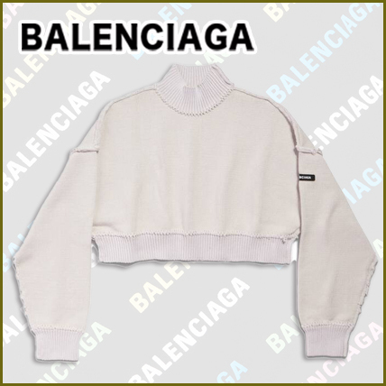 BALENCIAGA  |Women's Large Cropped Sweater in Off White