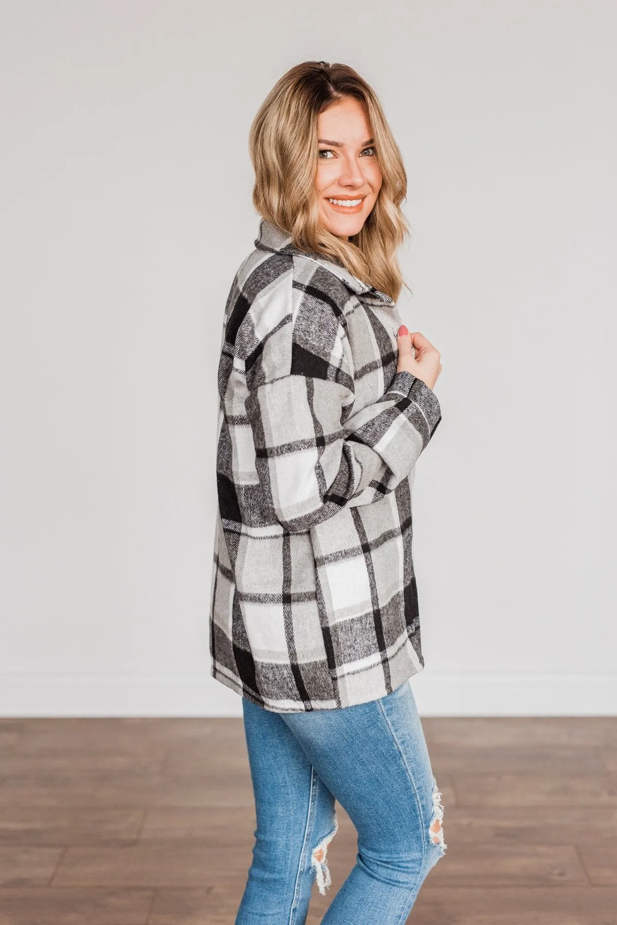 Campfire Nights Plaid Jacket- Black & Grey