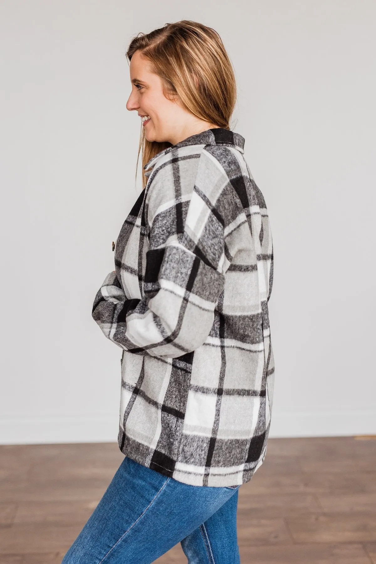 Campfire Nights Plaid Jacket- Black & Grey