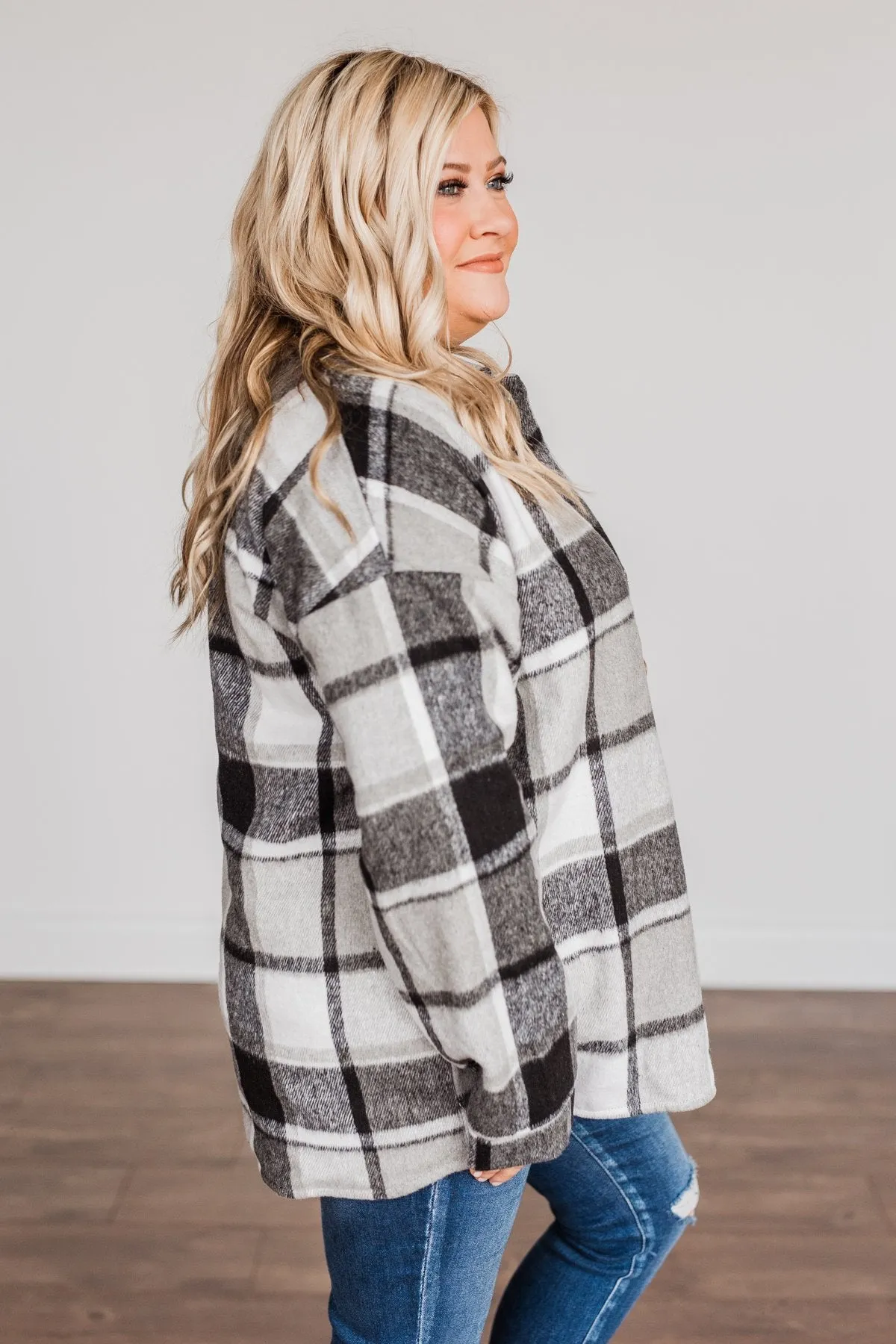 Campfire Nights Plaid Jacket- Black & Grey