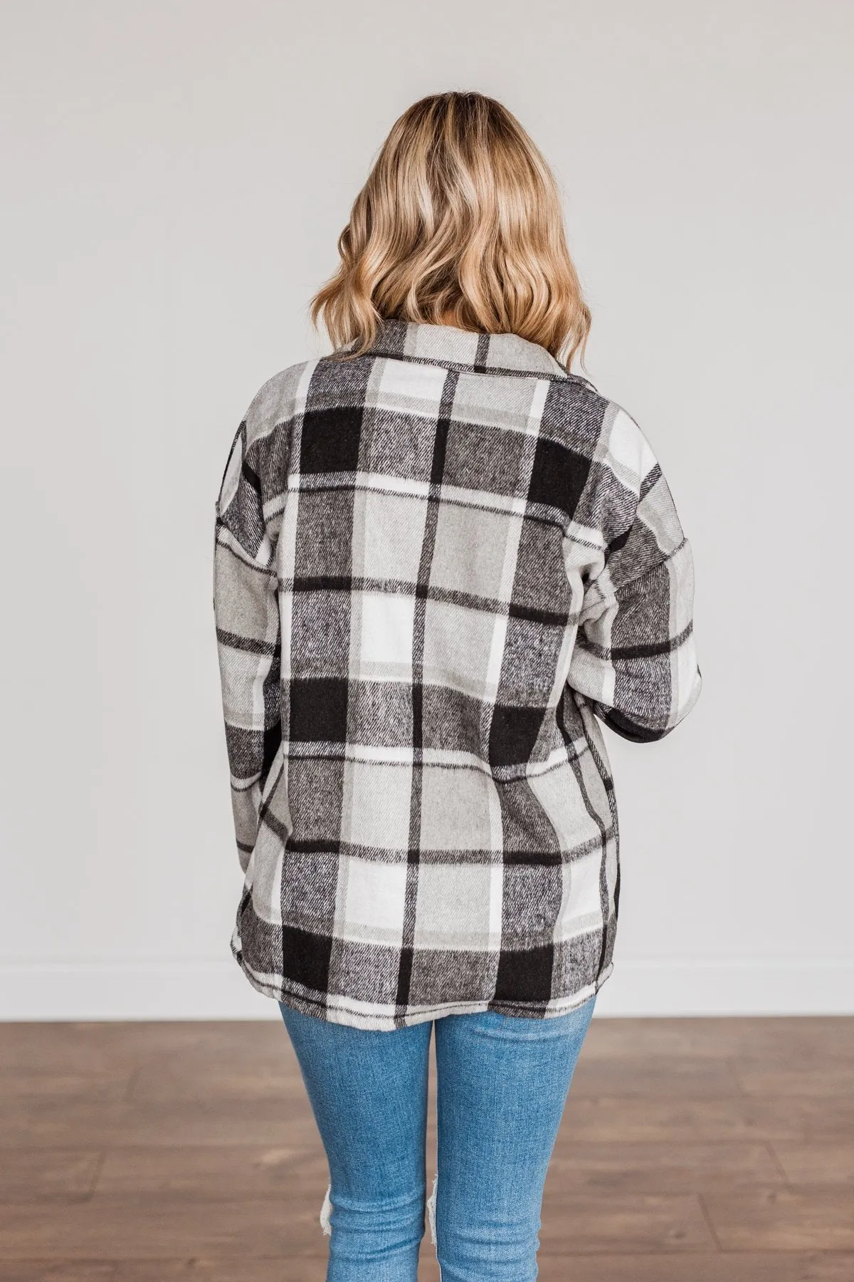 Campfire Nights Plaid Jacket- Black & Grey