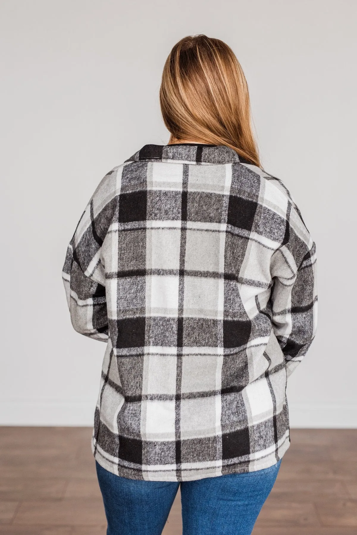 Campfire Nights Plaid Jacket- Black & Grey