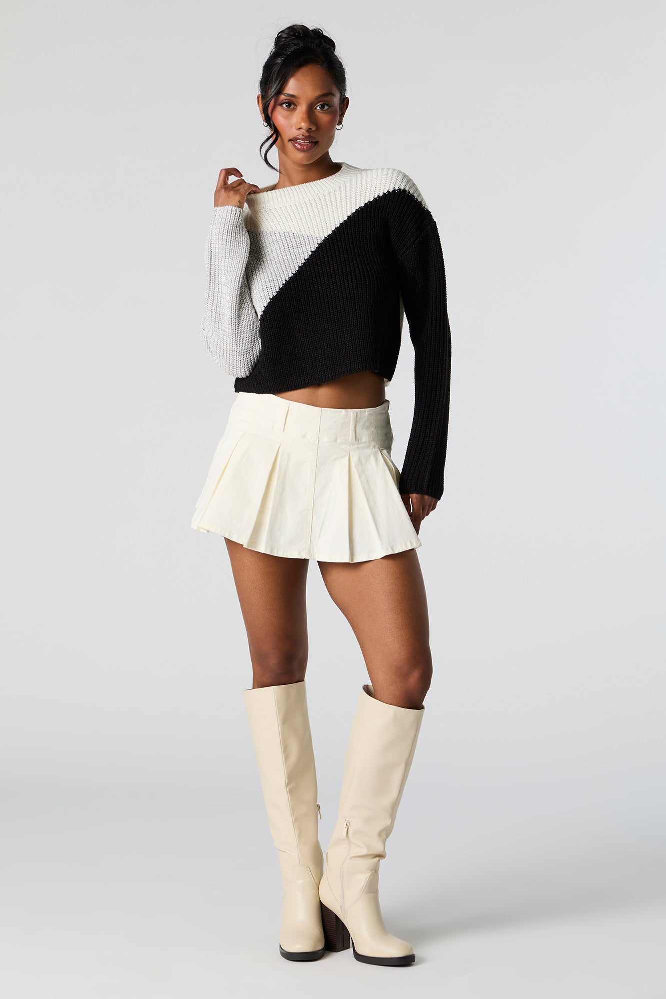 Colourblock Ribbed Knit Crewneck Sweater