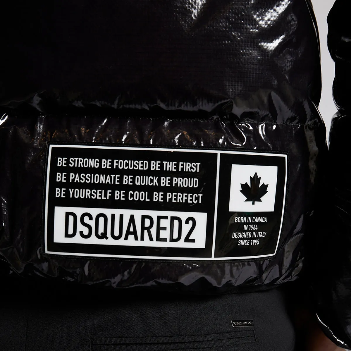 DSQUARED2 - Dsq2 Puffer Jacket in Black