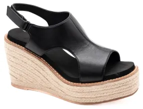 Freddie Wedge in Black