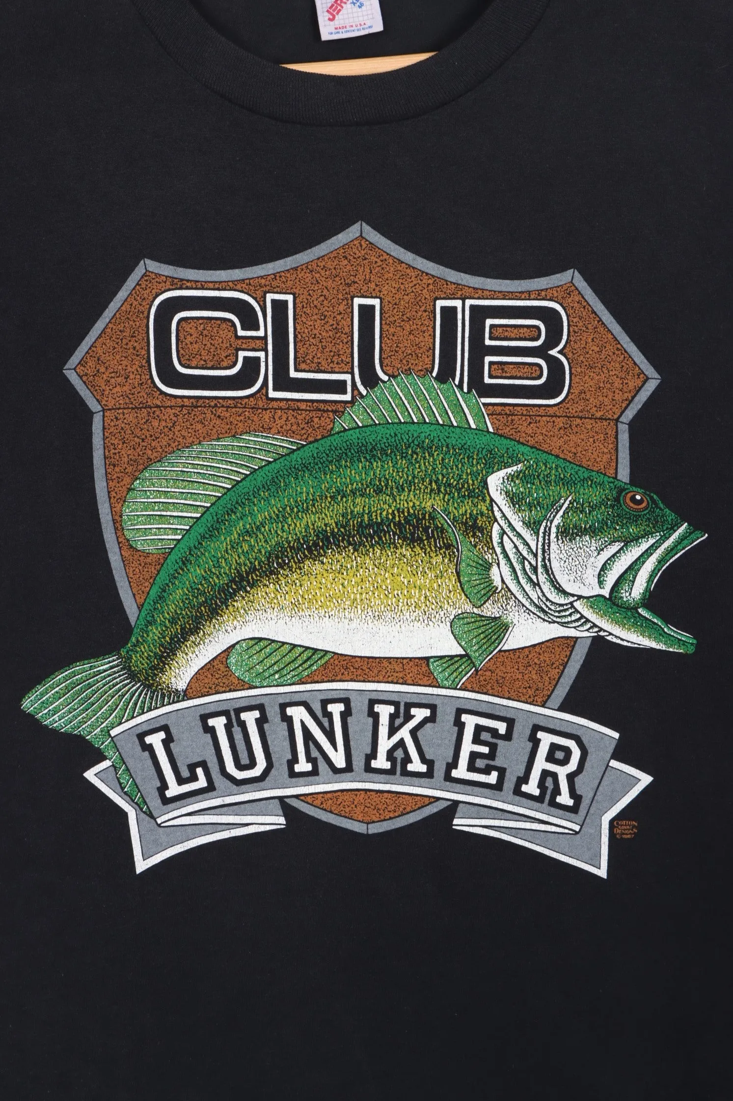 Lunker Club Big Fish Single Stitch T-Shirt USA Made (L)