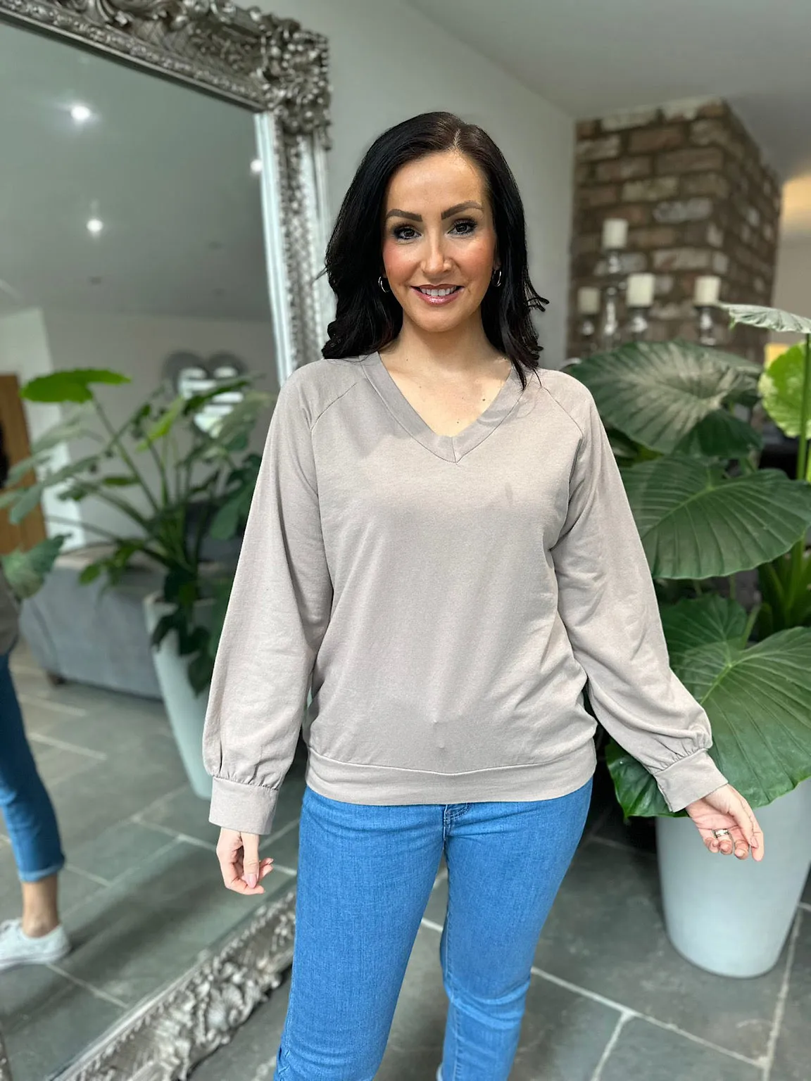 Mocha V Neck Sweatshirt Reema 2