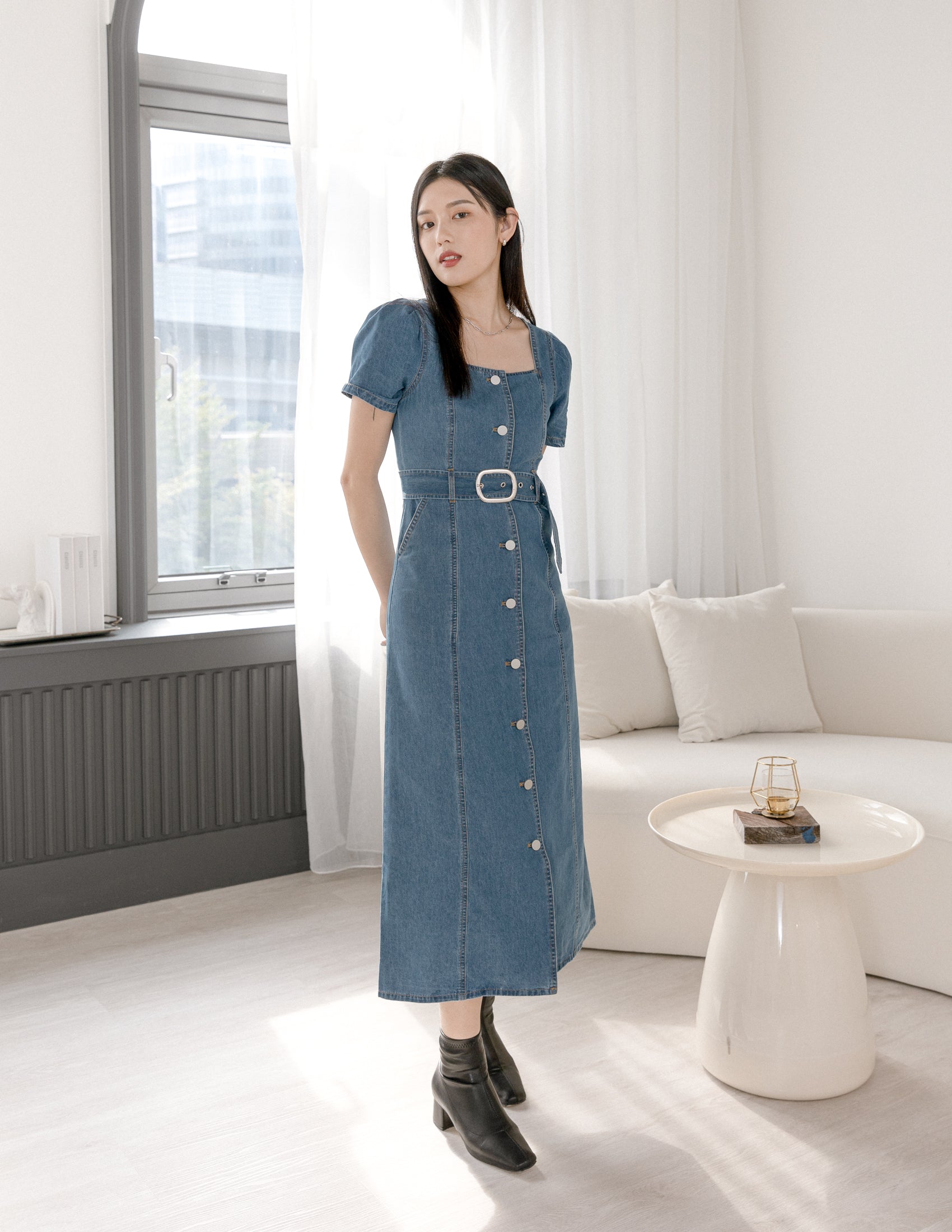 Natasha Denim Dress in Mid Wash