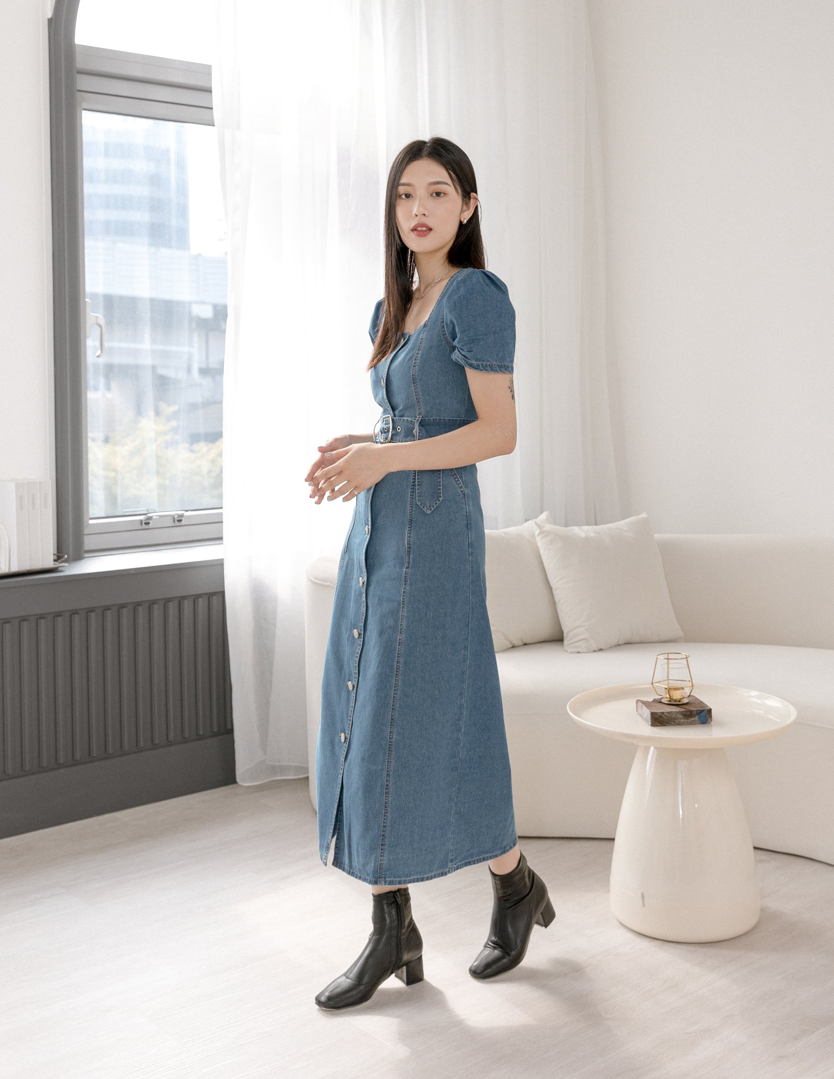 Natasha Denim Dress in Mid Wash