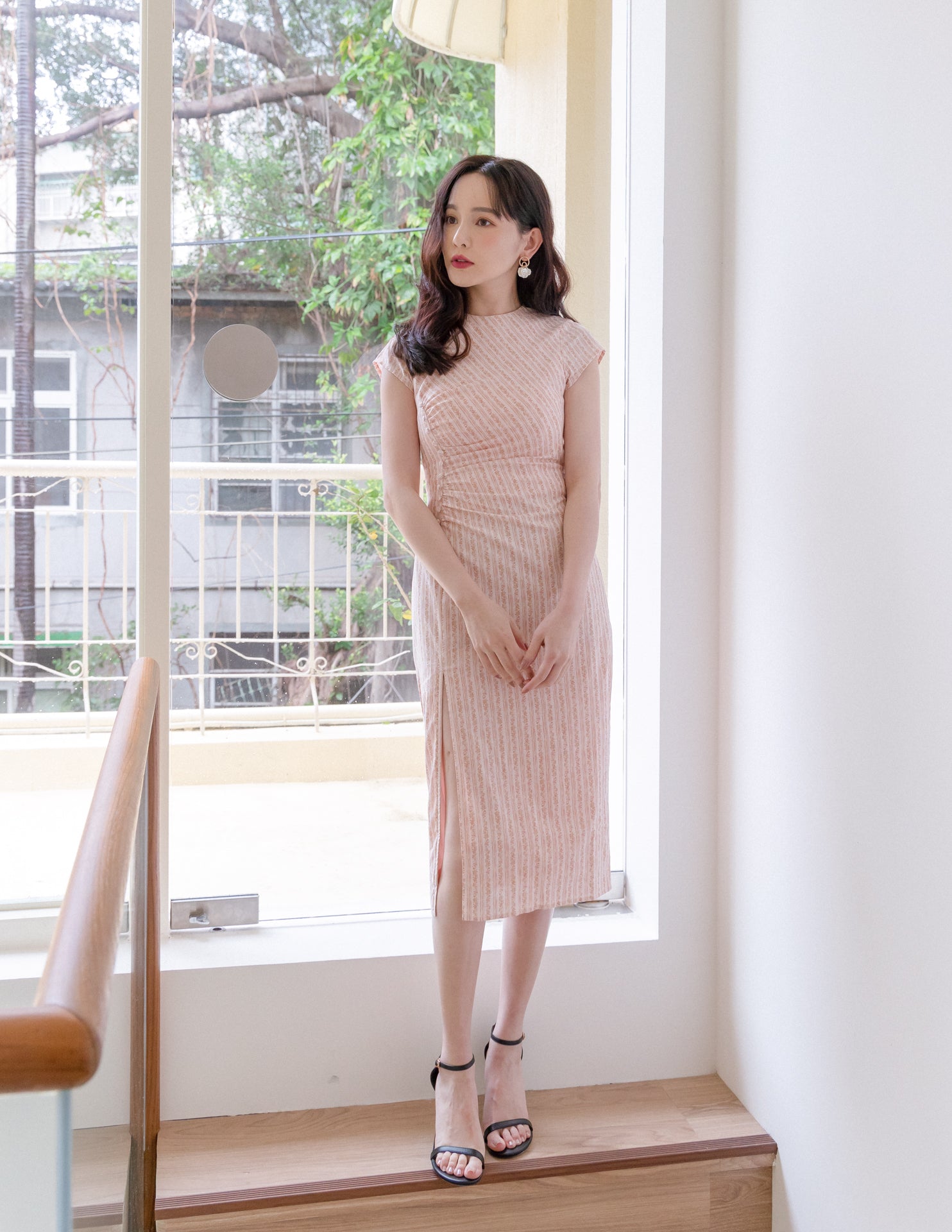 Odelia Dress in Pink