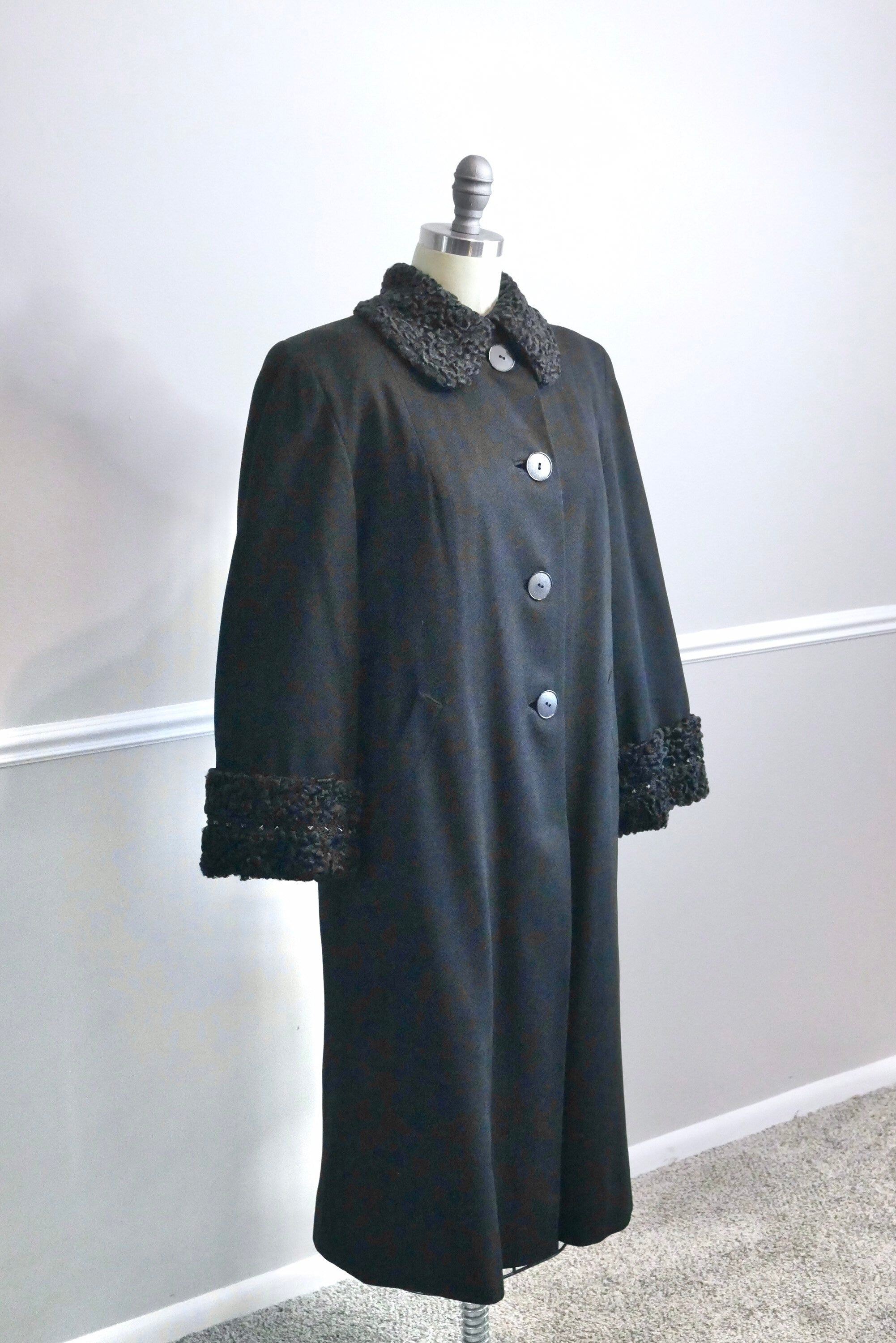 Vintage 1940s Studded Coat / 40s retro wool gaberdine old Hollywood full length coat size S